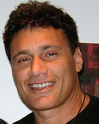 Steven Bauer